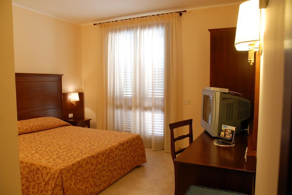 Hotel Villa Mokarta Salemi Zimmer foto