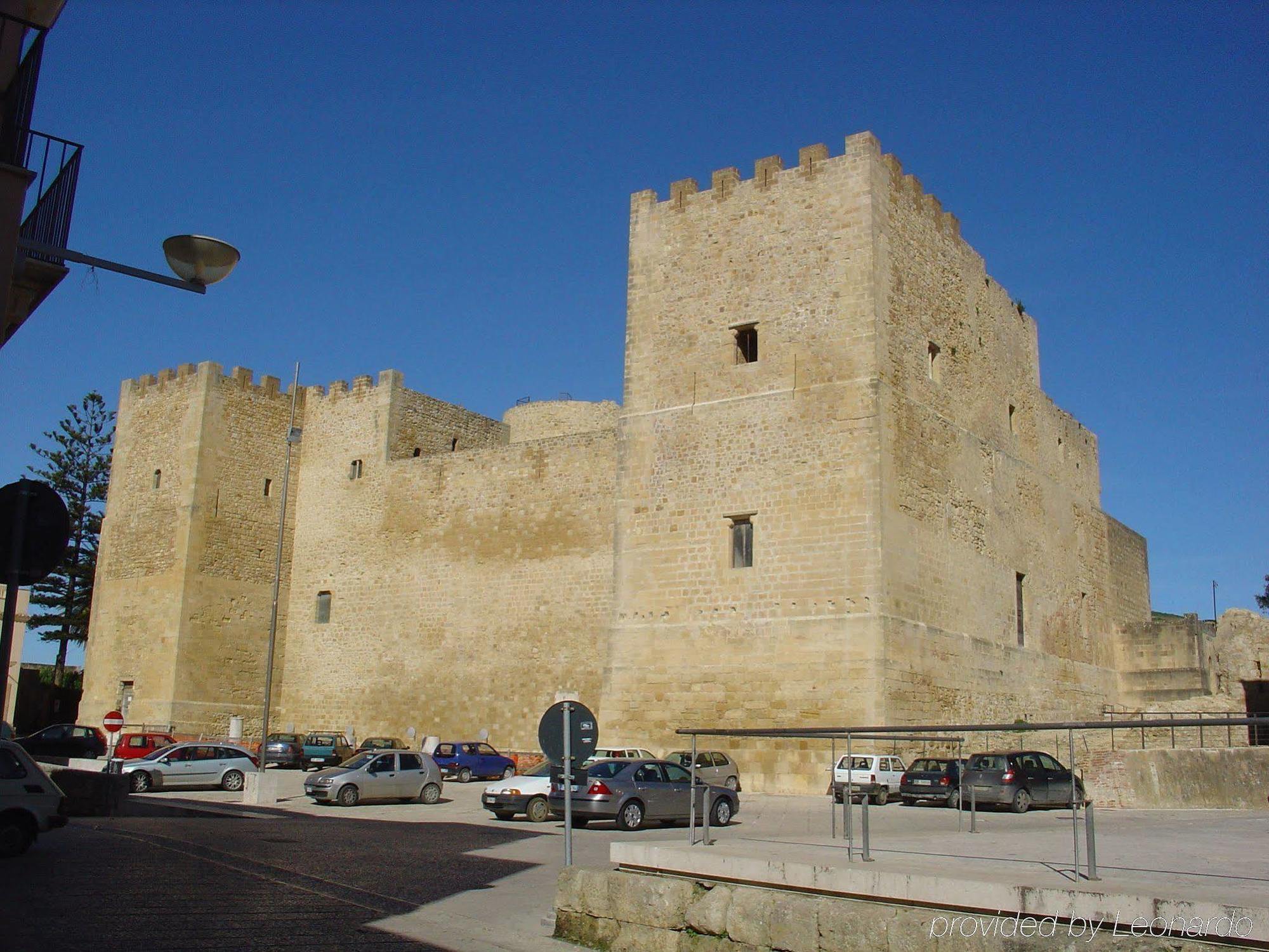 Hotel Villa Mokarta Salemi Exterior foto